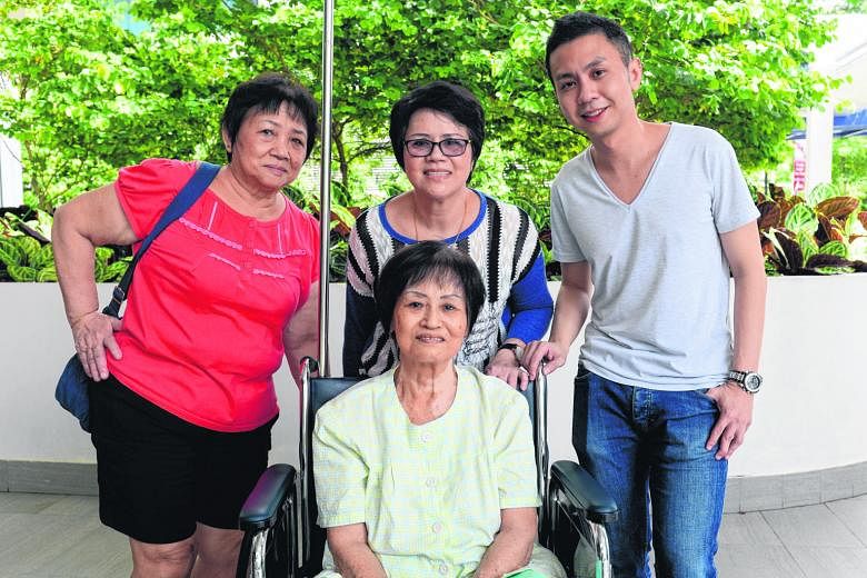 (Left): Madam Sim (seated) with her sisters (from left): Sim Lee Chuan, 67, and Sim Peck Chuan, 62, and nephew Keith Ng. (Above): The picture of Madam Sim's legs that Mr Ng posted on his Facebook page in a plea for help.