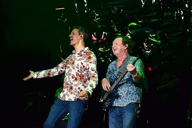 Level 42's Mike Lindup (left) and Mark King (right).