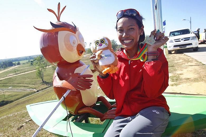 SEA Games gold medallist Saiyidah Aisyah became the first rower to receive a spexScholarship. She is aiming for an Asian Games medal in 2018.