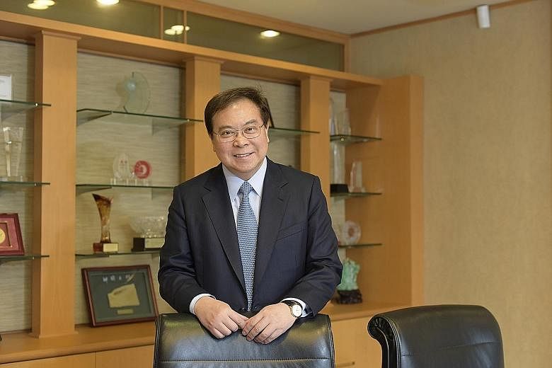 Total pay for UOB's Mr Wee last year was $9.22 million, down from $10.22 million in 2014, when he was the highest paid chief of the local banks. DBS Group's Mr Gupta took home the largest sum among the local banks' heads. He received $10.94 million i