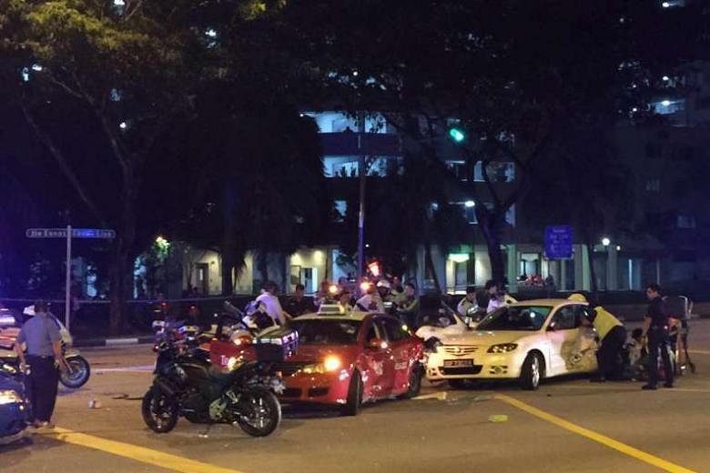 7 injured in multivehicle accident, including police car, at Bedok