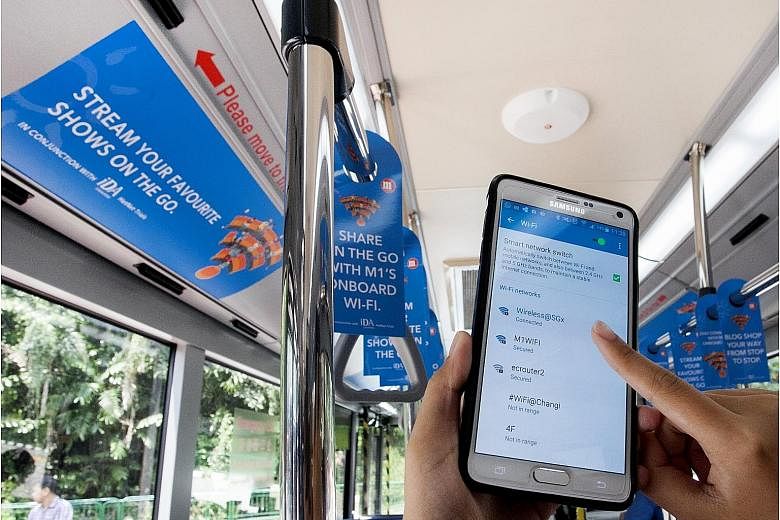 Two buses, part of service 176 that runs between Bukit Merah and Bukit Panjang, will allow commuters to access the Wireless@SG network.