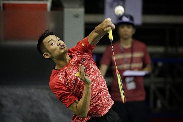 China's Lin Dan, who beat Indonesian Ihsan Maulana Mustofa in his first appearance in Singapore in five years, felt that conditions were not as draughty as before, unlike compatriot Chen Long, who had trouble adjusting.