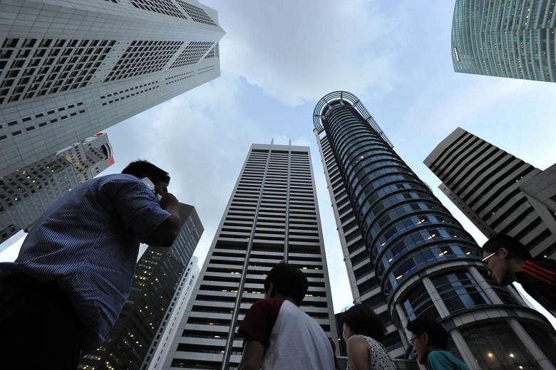 Slump in office and shop rentals deepens in Q1: URA data | The Straits Times