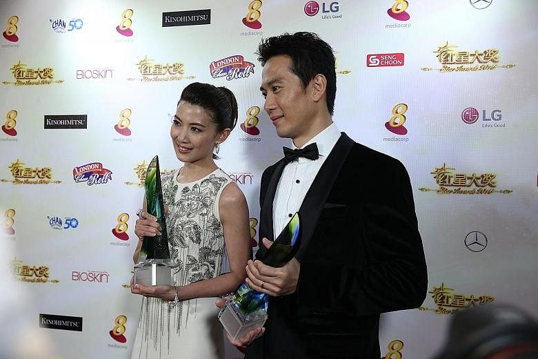 Best Actress Jeanette Aw won for her role as a top television actress in The Dream Makers 2, while Best Actor Qi Yuwu received the award for his portrayal of a TV director torn between two women in the same drama.