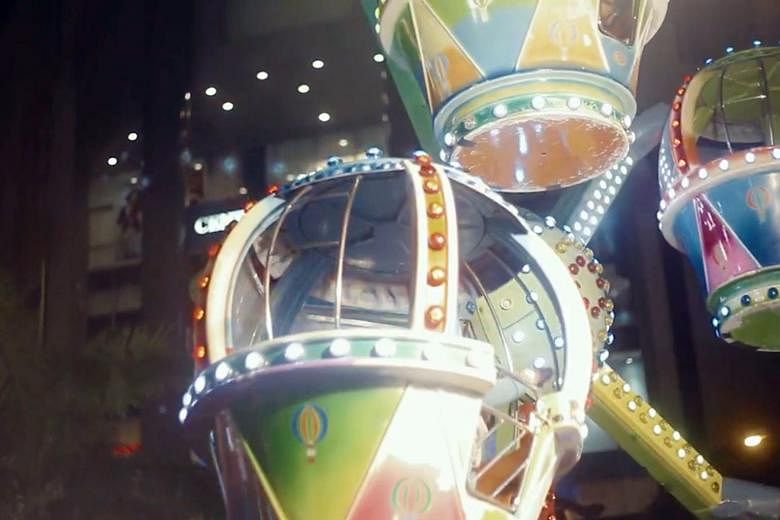 One of the attractions is The Balloon Wheel (left), which resembles a Ferris wheel, where children ride in "hot-air balloons". There are also bumper cars (right) which offer thrills for the young and young at heart. 