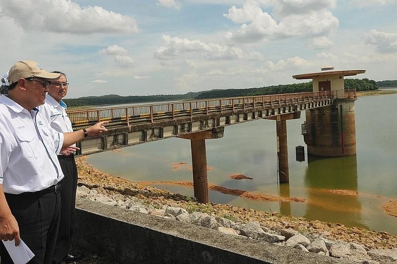 Malaysia's water services chief Mohd Ridhuan says water cuts in Johor Baru and Pasir Gudang are highly possible if the situation at Sungai Layang dam does not improve.