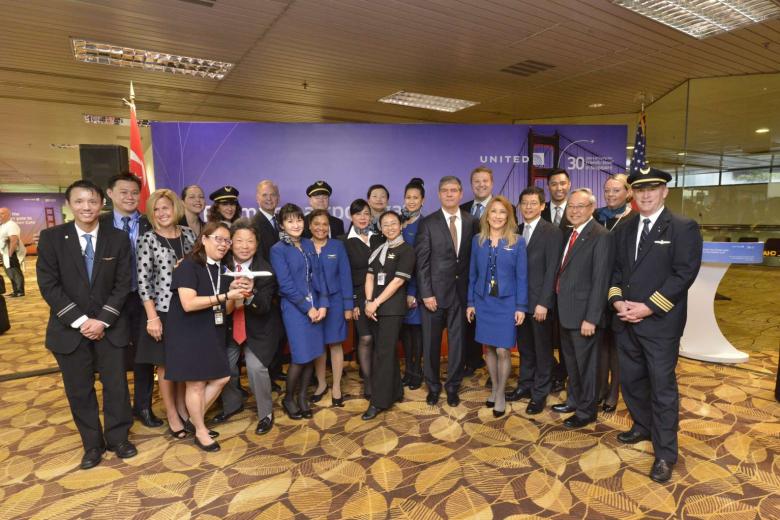 First nonstop service between Singapore and San Francisco by United