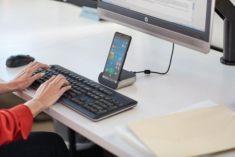 One of the accessories for the Elite x3 is the HP Desk Dock that connects to an external monitor and has additional USB ports and an Ethernet port. 