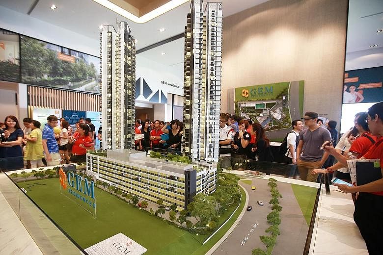 Gem Residences in Toa Payoh (above) sold 312 units at a median price of $1,431 per sq ft, while Stars of Kovan in Upper Serangoon Road moved 76 units at a median price of $1,414 psf.