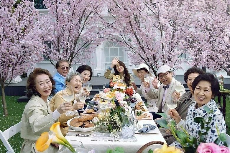 Korean drama Dear My Friends, which features a cast in their 60s and 70s, has attracted a steady following with its realistic plots and characters.