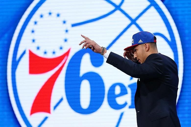 Louisiana State University forward Ben Simmons will be shooting hoops in 76ers colours next season after Philadelphia made him the first pick in the NBA draft.