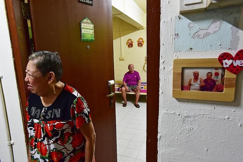 Madam Tan and Mr Lim are among four couples who have met and married at the AWWA Senior Community Home. The retired odd-job workers fell in love while at the home and were married in 2009. In the seven years of living together, they have hardly quarr