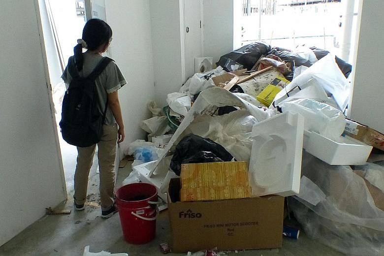 Illegal dumping of rubbish at Keat Hong Link. Nobody has owned up to throwing away items like old sofas and mattresses in at least three blocks in Choa Chu Kang Avenue 7 and Keat Hong Link, but some people think careless neighbours and workmen could 