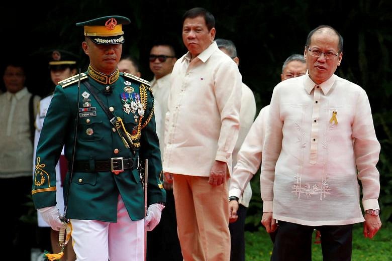 Rodrigo Duterte Sworn In As Philippines 16th President Promises Relentless War On Crime 