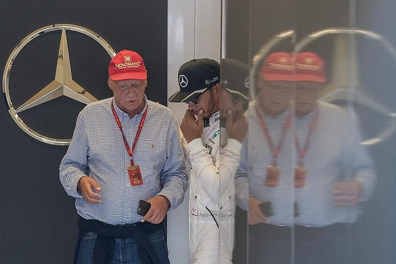 Mercedes' outspoken non-executive chairman Niki Lauda has retracted his comments on Lewis Hamilton lying about his relationship with team-mate Nico Rosberg, the current world championship leader. The Mercedes drivers have collided three times in the 