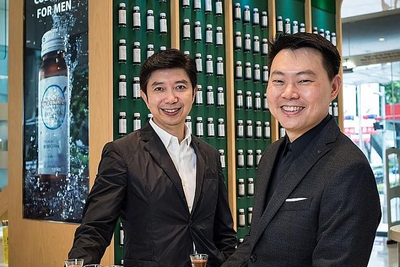 Kino Biotech executive chairman Ting Yen Hock (far left) and chief executive Chong Ka Wee. Breaking into the Chinese market turned out to be a whole new ball game but the company has learnt to explore various avenues