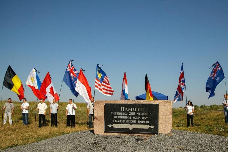 We'll Never Forget MH17 Victims, Says Malaysia PM Najib | The Straits Times