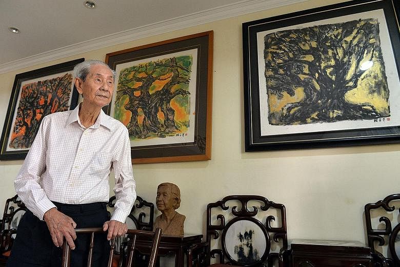 Mr Lim Tze Peng, the oldest of the 3,959 National Day Award winners this year, is known for his Chinese ink paintings of old Singapore and semi-abstract works of trees. The Meritorious Service Medal is the third National Day Award for the 95-year-old