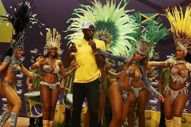Olympics Usain Bolt Dances For The Media But Admits Nerves For The 200m Ahead Of Athletics 