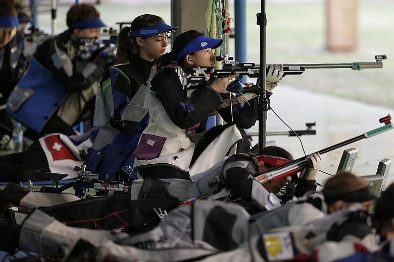 Jasmine Ser firing from the kneeling position with some rivals already having switched to the next set of 20 shots from prone. A below-par 190 from kneeling affected her concentration, which meant she was out of the running from early on. An excellen