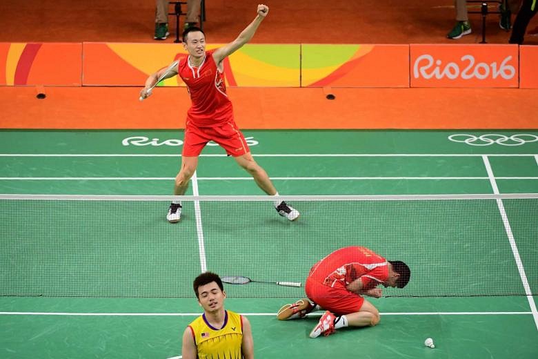 Olympics: Tense Malaysia Gifts Badminton Doubles Gold To China | The ...