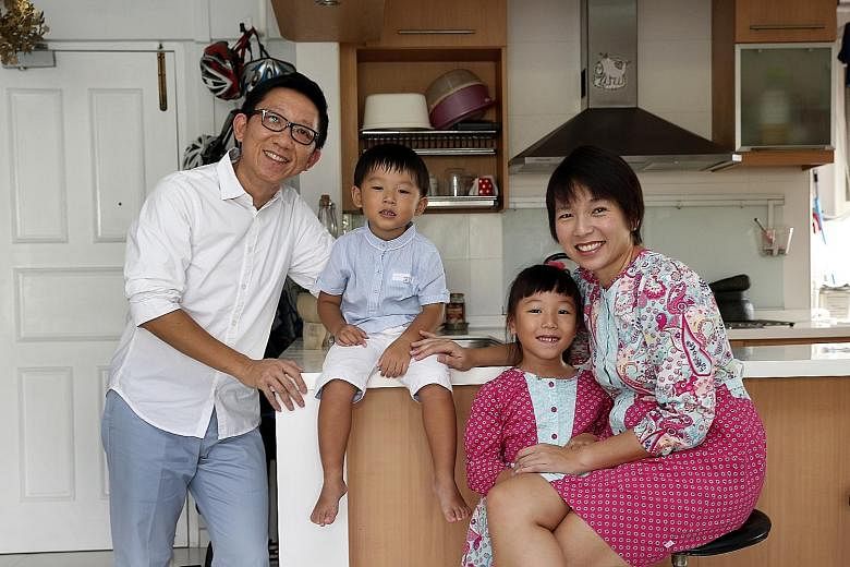 Mr Jeffrey Png and his wife Wong Tze Wei, with their children Oliver, three, and Amelie, six.
