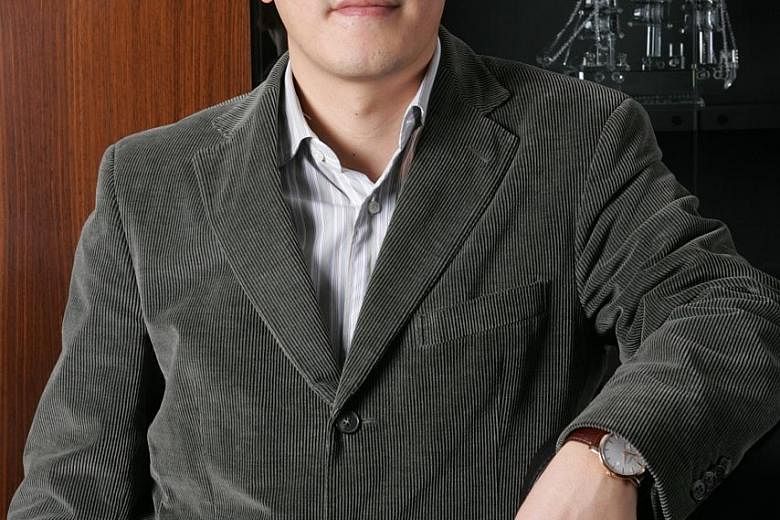 Mr Qian Jianrong.