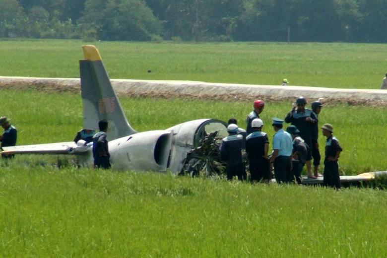 Trainee pilot killed in Vietnam army fighter jet crash The Straits Times