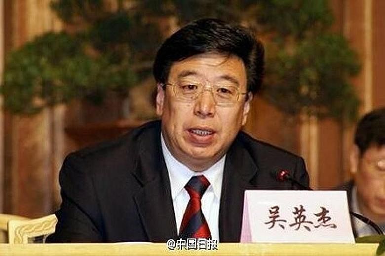 Mr Chen Hao has been promoted from Yunnan governor to party chief of the province. Mr Du Jiahao is the new party boss of central Hunan province. President Xi is cementing his power base ahead of a leadership transition next year.