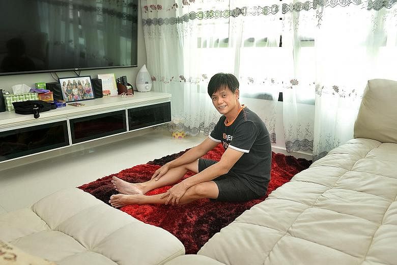 Mr Ng is among a rising number of people opting to buy or sell a flat without agents. He recently sold his Tampines three-room flat by himself, which he said was as easy as listing his flat online with photos.