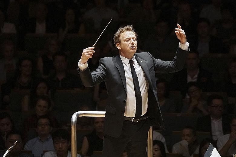 Alexander Briger is the founder and chief conductor of the Australian World Orchestra.
