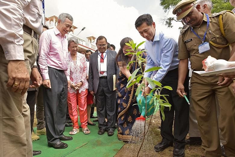 PM Lee and Mrs Lee were present as Acting Minister for Education Ong Ye Kung and Rajasthan Chief Minister Vasundhara Raje planted a Rudraksha tree - whose seeds are used as prayer beads in India - at the launch of the Centre of Excellence for Tourism