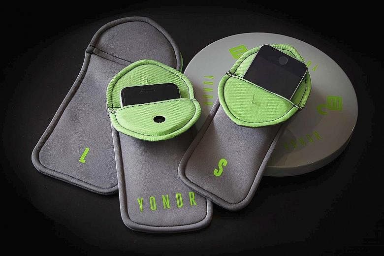 Yondr's form-fitting pouch can be locked during performances.