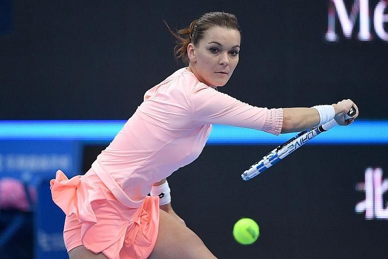 Agnieszka Radwanska will defend her WTA Finals crown and, in the absence of Serena Williams, the Pole and new world No. 1 Angelique Kerber of Germany will lead the field in Singapore.