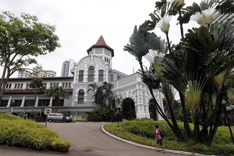 The hotel's 116-year-old tower block, gazetted as a national monument in March 1989, has elements of the Queen Anne Revival style. The building began in 1900 as the Teutonia Club for German expatriates in Singapore.