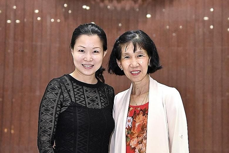 Among the donors recognised are Tampines GRC MP Cheng Li Hui (left) and Madam Jenny Yim, a mother of two who works as a bus attendant.