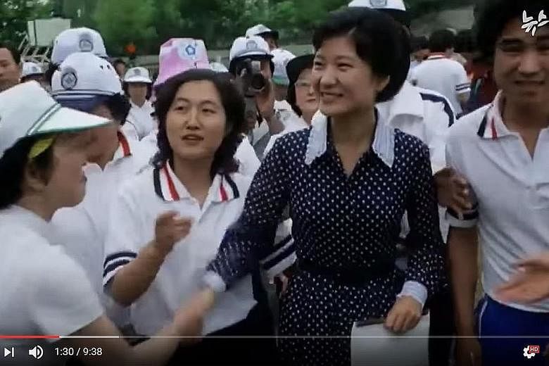 Media footage showing Ms Choi (left) and Ms Park at a Seoul university event in 1979.