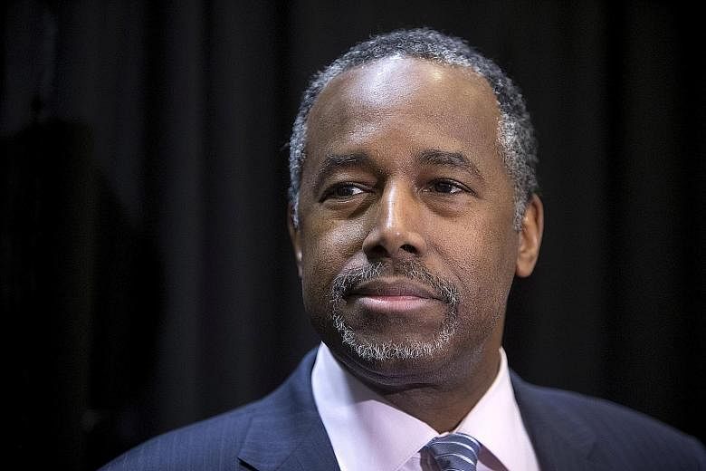 Retired surgeon Ben Carson has been offered the post of secretary of housing and urban development.
