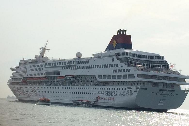 cruise ship sank at straits of malacca