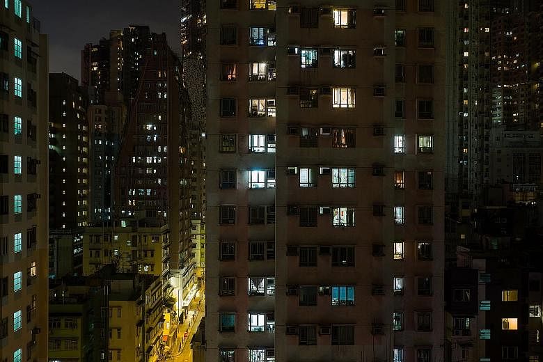 The Hong Kong market peaked in September last year, before economic uncertainty and slowing demand from mainland buyers sent prices lower. But prices inched back to near record levels by November.