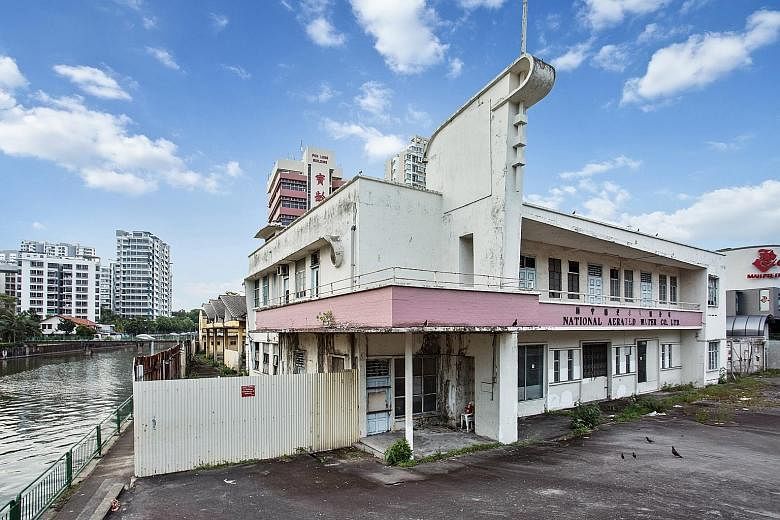 The plot at 1177 Serangoon Road has a two-storey art-deco-styled industrial building on the site. It is along the Kallang River and has a land area of 31,705 sq ft. It could potentially yield 117 apartments averaging 70 sq m (about 754 sq ft) each.
