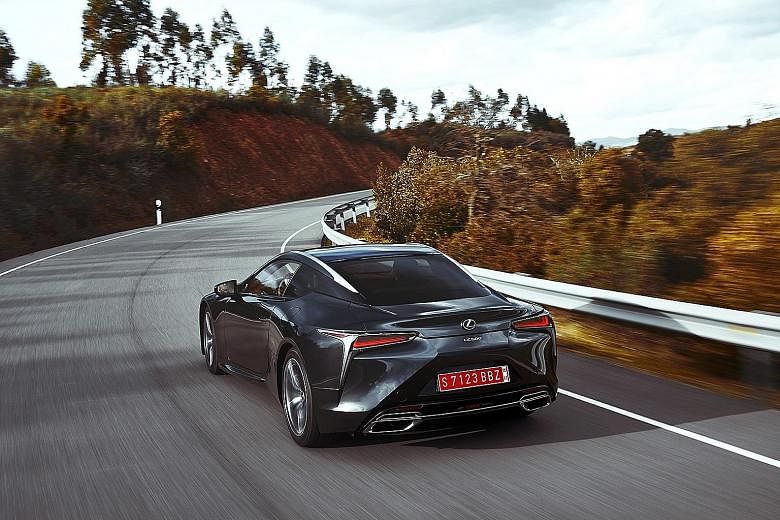 The Lexus LC sports a chrome-finished spindle grille, arrowhead LED headlights and L-shaped tail-lamp clusters.