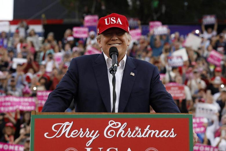 With water cannons and Southern belles, Donald Trump ends 'thank you ...