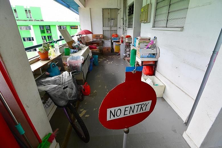 A family has put up a "no entry" sign to alert others that it has not moved out of Rochor Centre even as the Dec 30 deadline looms.