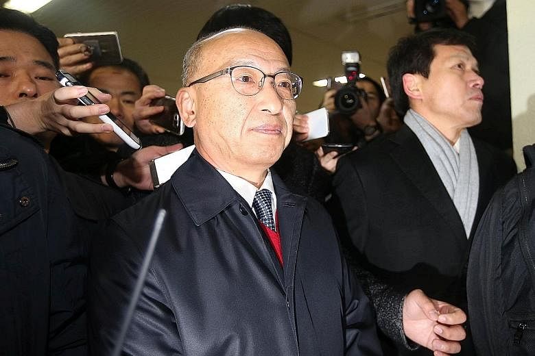 Prosecutors are investigating if NPS chairman Moon Hyung Pyo pressured the pension fund to support a merger last year.