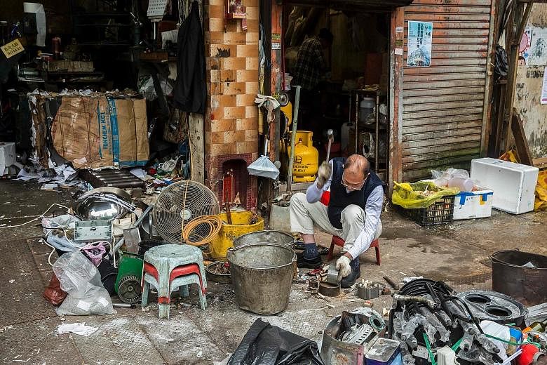 Electronic components at a recycling shop in Hong Kong, the worst-offending economy in Asia in terms of e-waste generation in 2015. Cambodia, Vietnam and the Philippines were among the lowest e-waste generators.