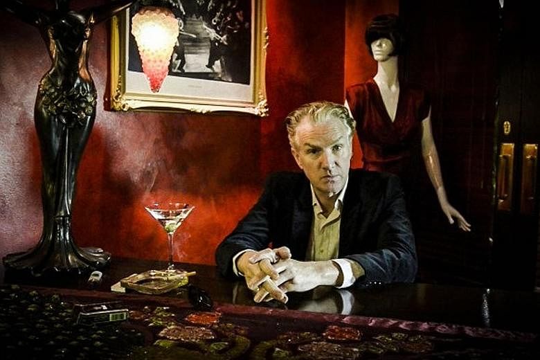 Intoxicated Women is Mick Harvey's (above) fourth and final album focused on Serge Gainsbourg's music.