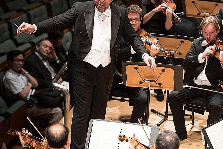 Daniele Gatti conducting the Royal Concertgebouw Orchestra.