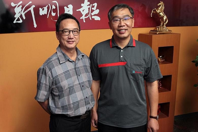 Current Shin Min editor, Mr Pan (far left), will be retiring on Feb 24 and Mr Choo, who has been with SPH since December 1990, will be taking over the helm.